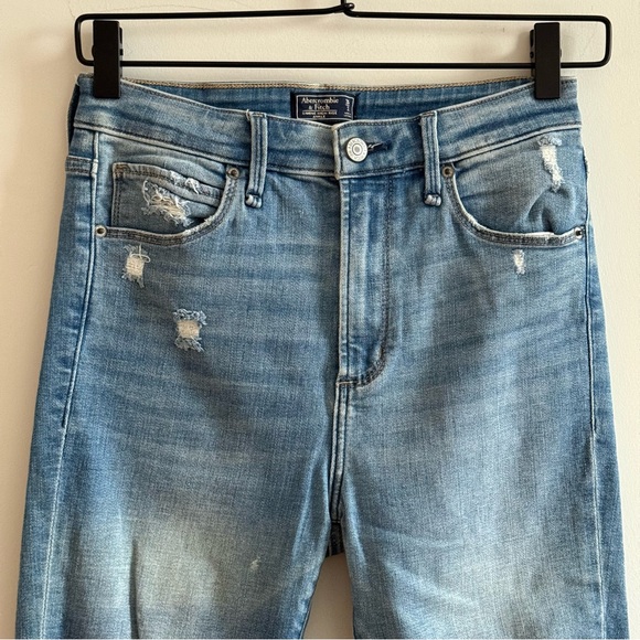 Abercrombie & Fitch Distressed Skinny Jeans in Blue - Picture 3 of 7